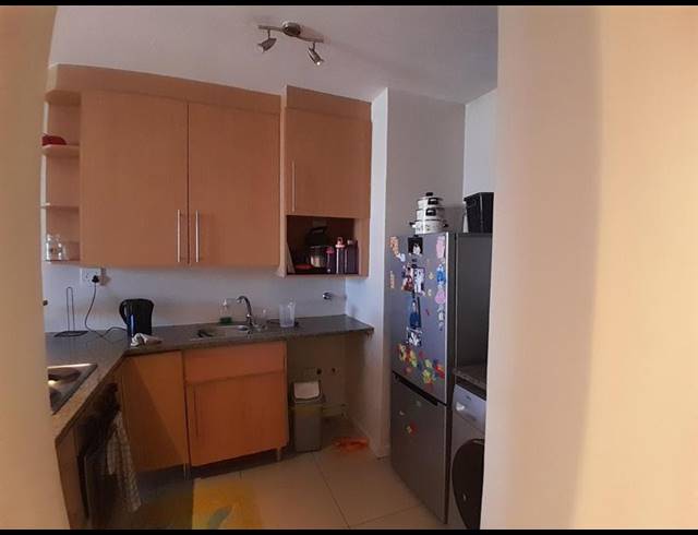 2 BEDROOM APARTMENT FOR SALE IN ROOIHUISKRAAL NORTH